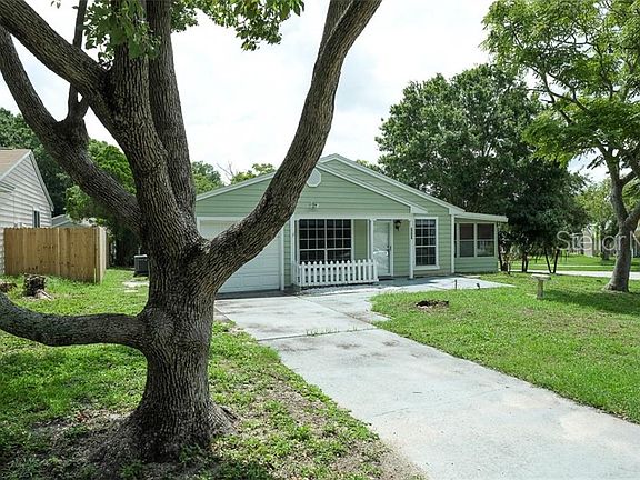 3rd image of 3837 Green Dolphin Dr