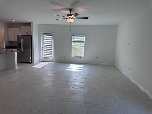 5th image of 6335 Ten Acre Ct