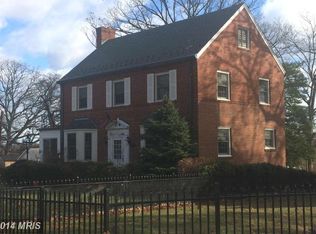 3399 Highview Ter SE, Washington, DC 20020