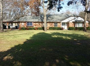 311 Willow Creek Ln, Ovilla, TX 75154
