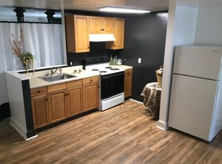 34 1st St APT 2, Troy, NY 12180
