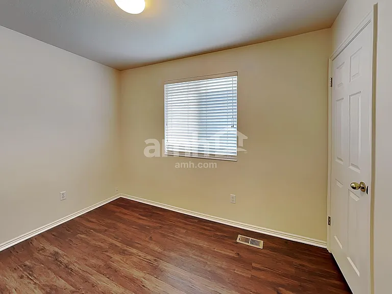 1738 N 2275 W — Photo 12