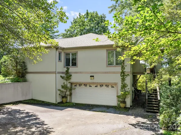 17 Perrion Ave, Weaverville, NC 28787