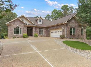 25 Perfecto Way, Hot Springs Village, AR 71909