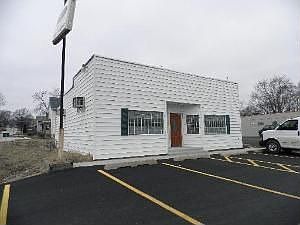 1st image of 1215 N Broadway St