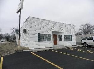 1215 N Broadway St, Joliet, IL 60435
