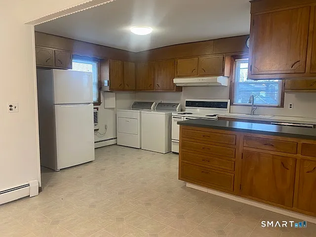 36 Charles St #2 — Photo 1