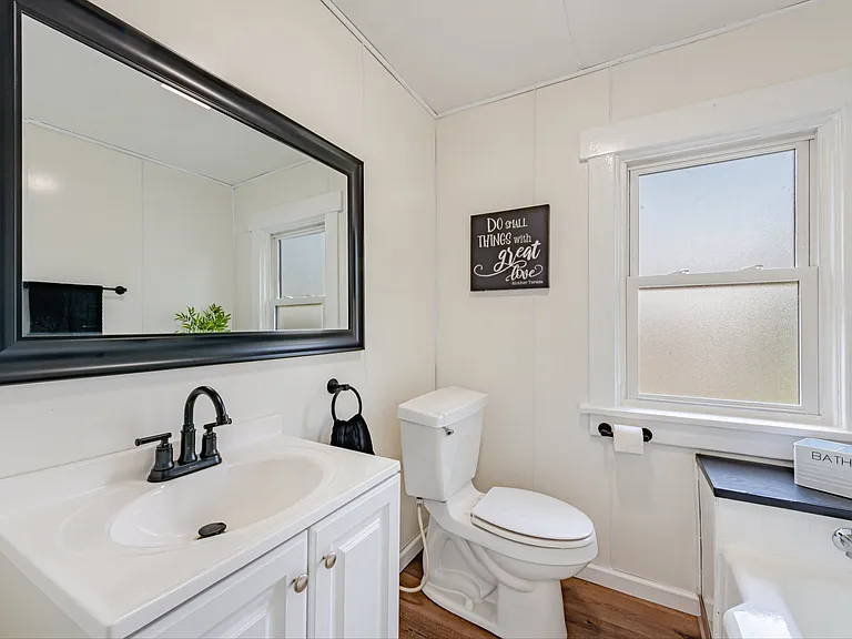 1120 Wade St — Photo 15