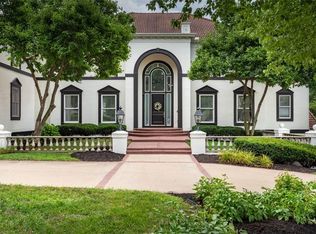 3109 W 118th St, Leawood, KS 66211