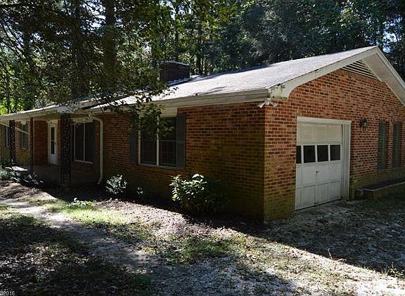 2nd image of 1719 Bluebird Dr