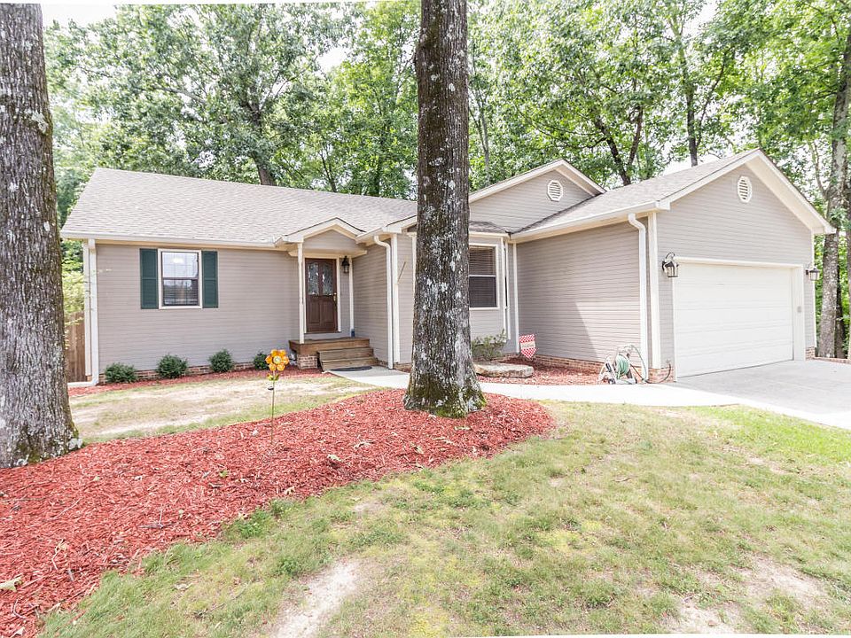 1st image of 40 W Carolyn Cir
