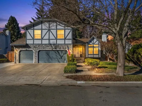 415 Oakwood Cir, Fairfield, CA 94534