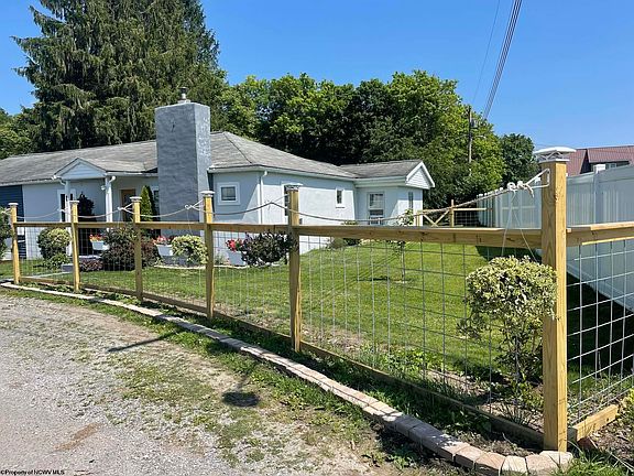 2nd image of 1 Knapp St