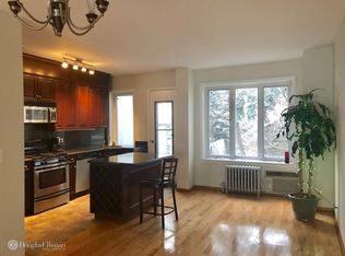 1726 W 10th St, Brooklyn, NY 11223