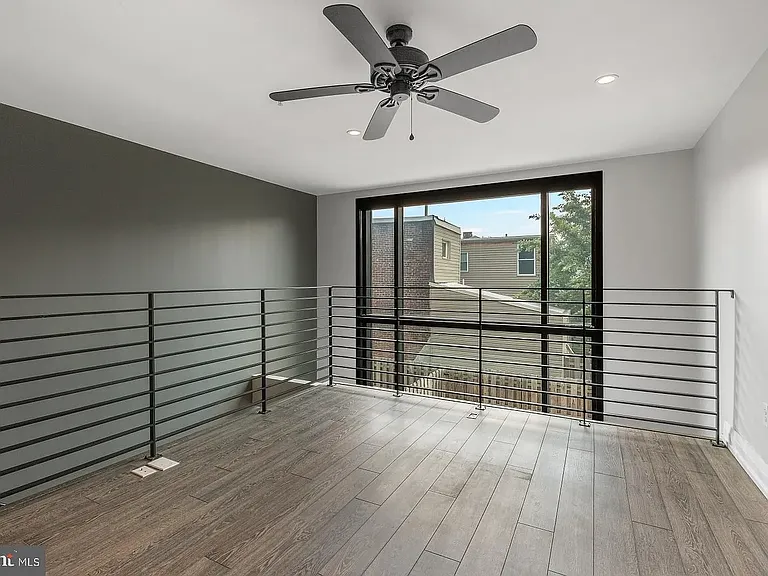 512 E Girard Ave #103 — Photo 18