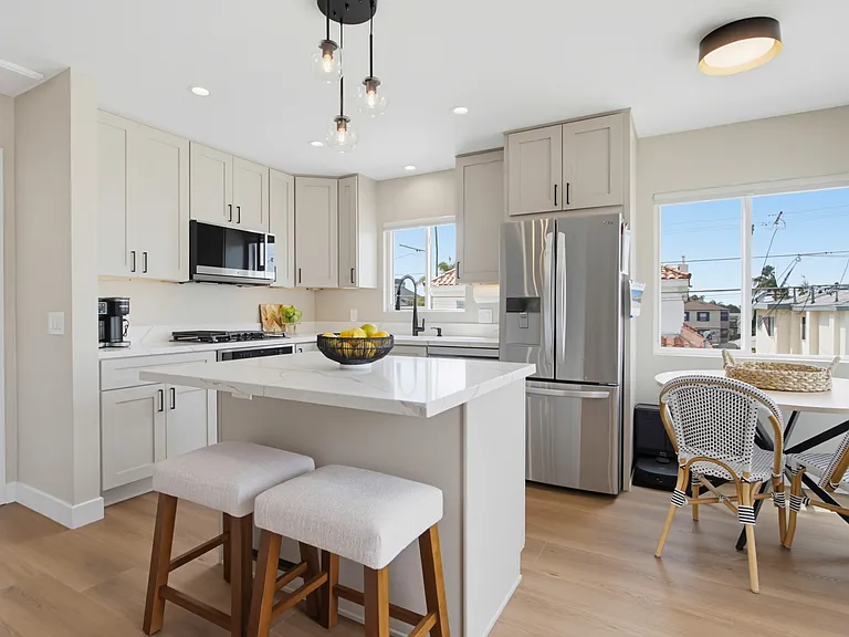 955 Beryl St #955 — Photo 3
