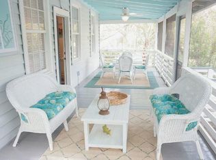 520 E Ashley Ave, Folly Beach, SC 29439