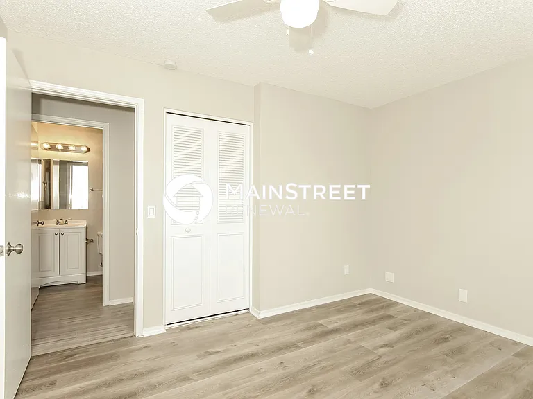 10048 W Mariposa St — Photo 11