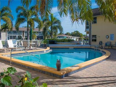 1669 Edith Esplanade APT 107, Cape Coral, FL, 33904