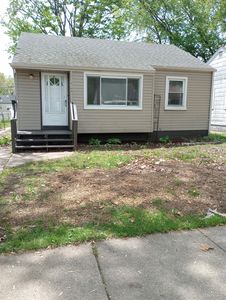 24399 Hopkins St, Dearborn Heights, MI, 48125
