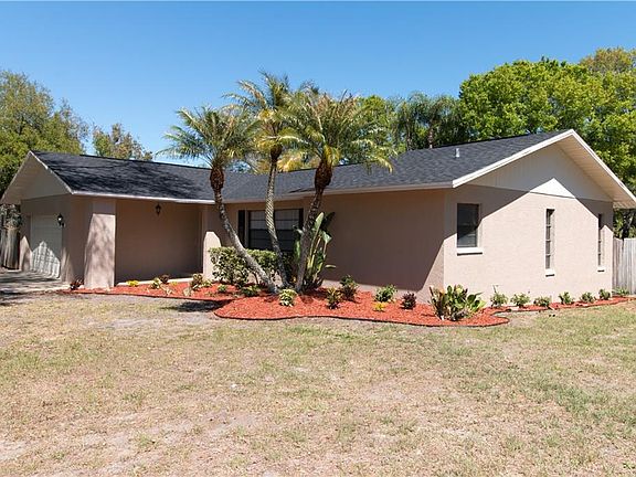 3rd image of 3230 Canal Pl