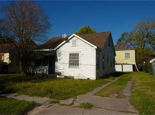 5241 Bell St, Houston, TX 77023