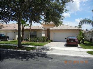 13782 N Garden Cove Cir, Davie, FL 33325