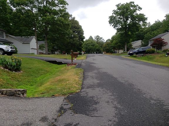 4th image of 11800 Timbermill Ln