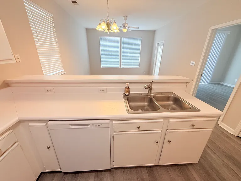 1306 River Oaks Dr #3F — Photo 19