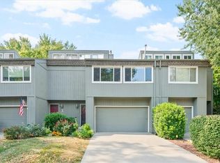 12012 W 66th St, Shawnee, KS 66216