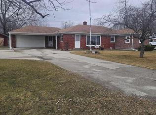 5882 King Rd, China, MI 48054