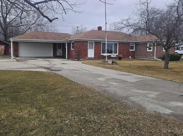 5882 King Rd, China, MI 48054