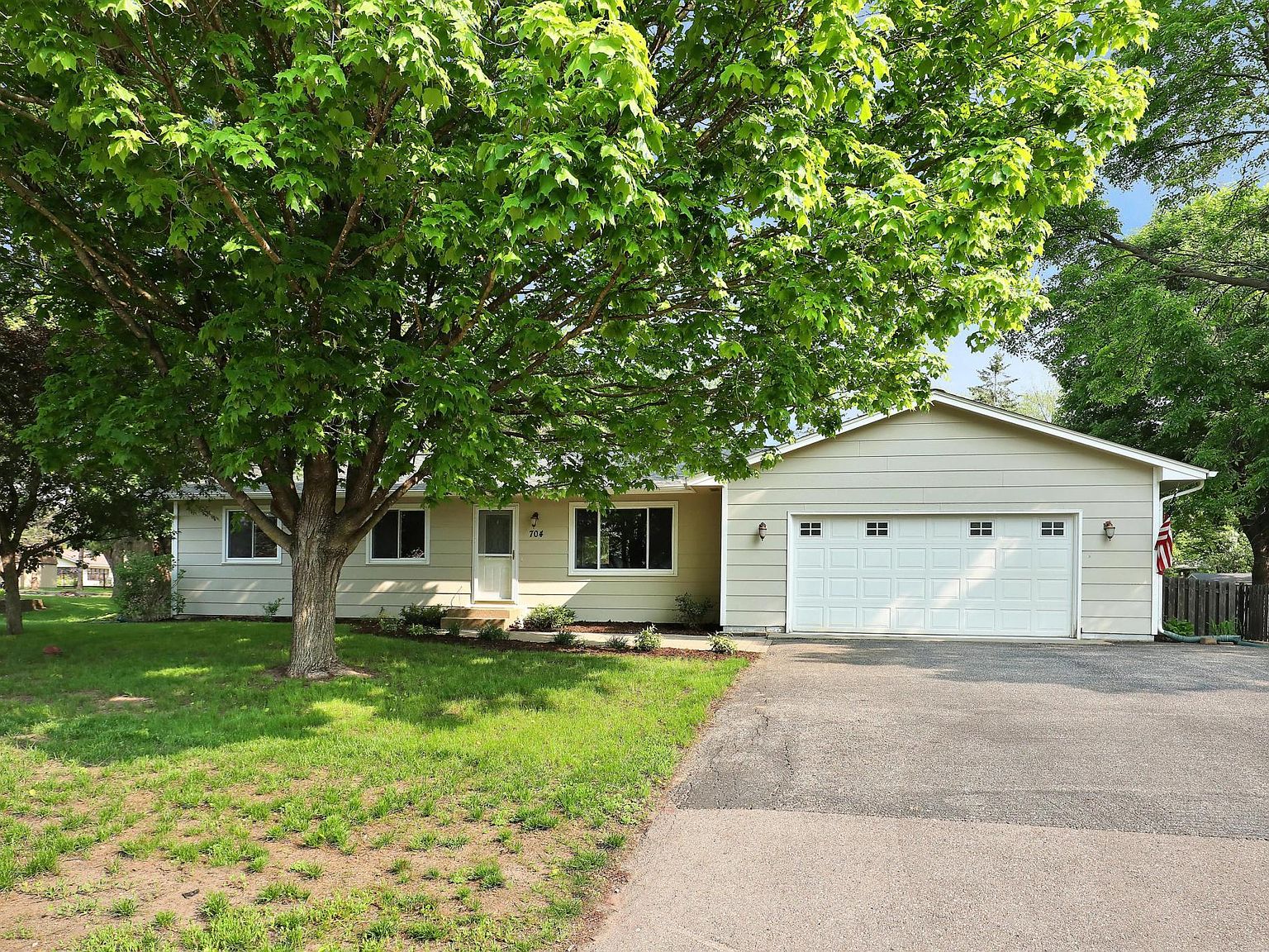 704 Kirche Hill Dr, Carver, MN 55315 Zillow