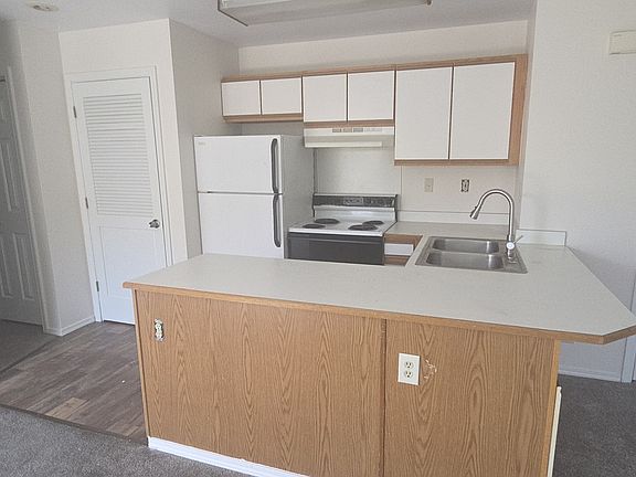 2nd image of 875 N 3rd East St #13C