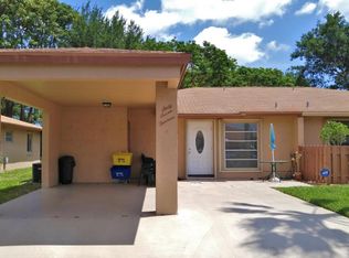 6713 Moonlit Dr, Delray Beach, FL 33446