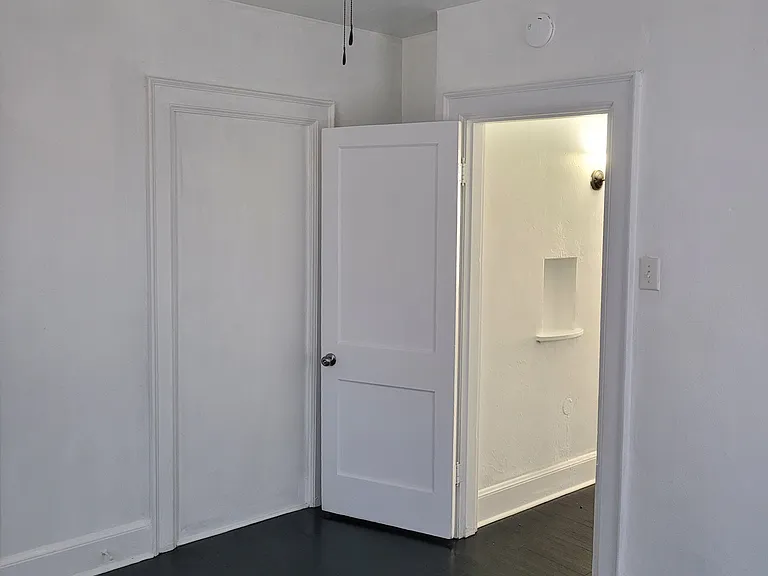 1 Brierdale Pl #3 — Photo 6