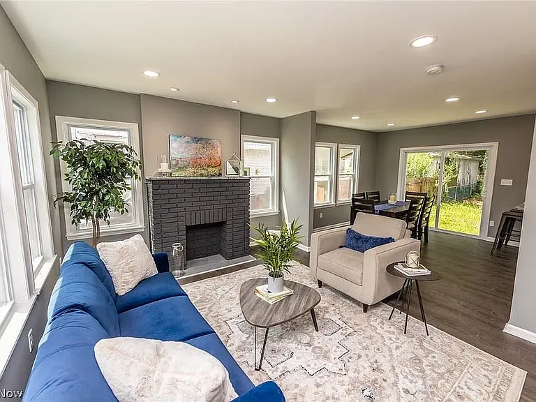207 Lincoln Ave — Photo 9