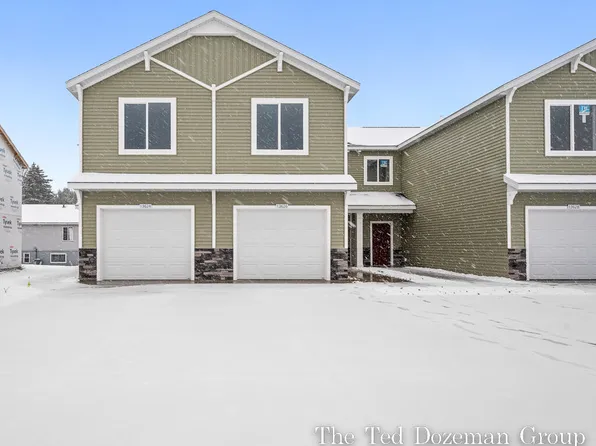 13669 Signature Dr, Holland, MI 49424