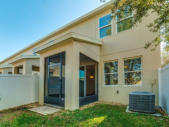 5th image of 202 Windflower Way