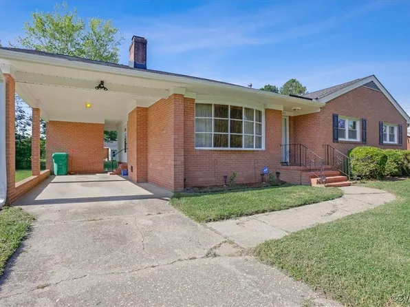 1303 Oakwood Dr, Colonial Heights, VA 23834