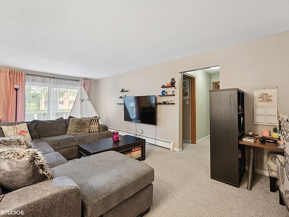3rd image of 2638 N Windsor Dr Unit 201