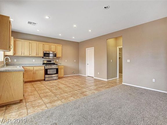 3rd image of 7809 Bear Tooth Cave Ct