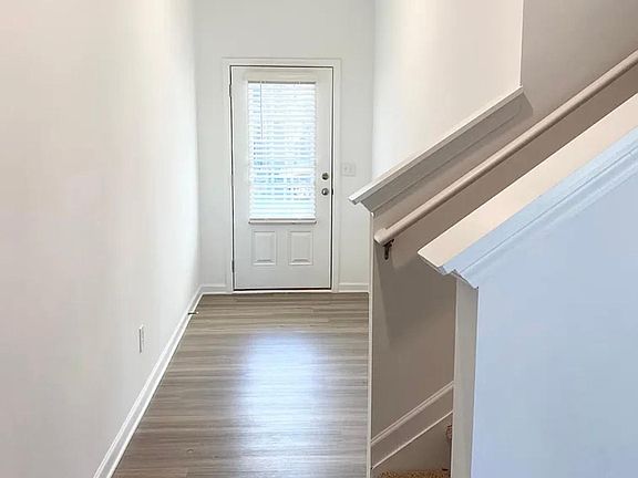 5th image of 1462 Ben Park Way