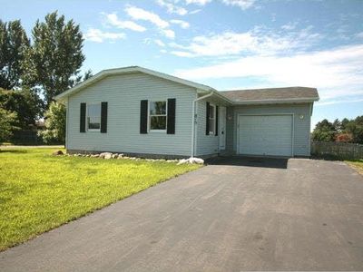 815 Nina St W, Isanti, MN, 55040