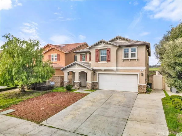 136 Yosemite Ave, Perris, CA 92570