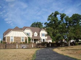 25420 Sunflower Rd, Sedalia, MO 65301