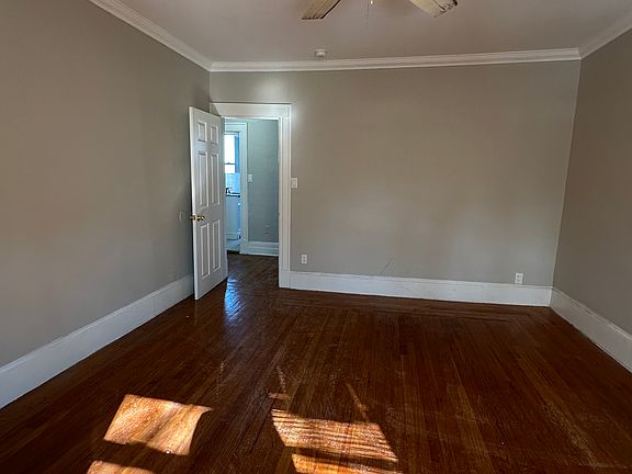 4th image of 511 Norton Pkwy #32AN