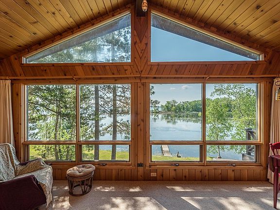 2nd image of 6685 S Point Dr