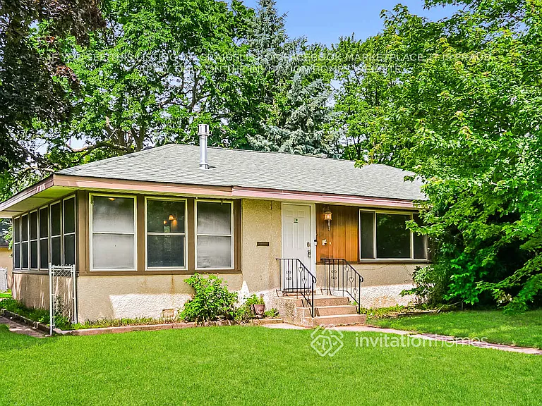 5801 Irving Ave N — Photo 4