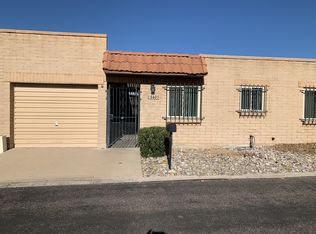 8401 E Coral Springs Ln, Tucson, AZ 85710